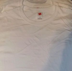 Hanes white t-shirt 👕